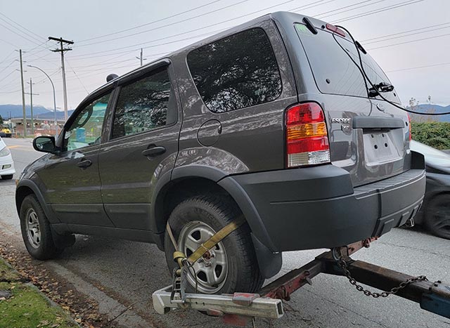 best scrap car removal Vancouver of 2004 Ford Escape XLT