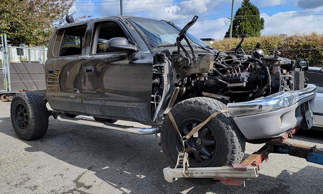 scrap car removal of Dodge 2002 pickup truck